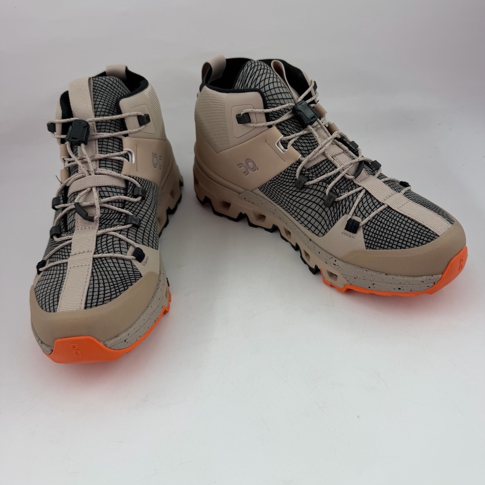 On Running Women’s Cloudtrax Sensa - SZ 7.5 - Sand/Flame Hiking Boots Sneakers - Picture 7 of 14